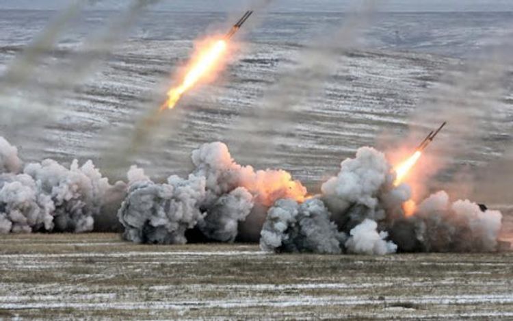 Qondarma rejimin rəhbərliyi PANİKADA: ailələrini qaçırırlar