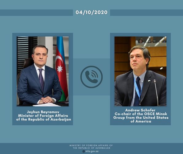 Ceyhun Bayramovla Endryu Şofer arasında telefon danışığı olub