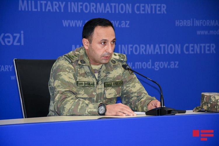 Hərbi qulluqçularımıza təlimlər zamanı müvafiq məlumatlar aşılanıb