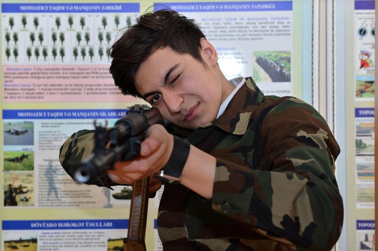 "Ali məktəblərdə hərbi kafedralar bərpa edilsin" - YENİ TƏKLİF