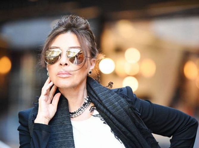 Türkiyəli aktrisadan Azərbaycana dəstək - FOTO