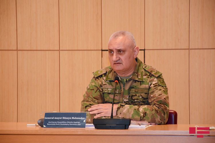 Ermənistan dinc əhalidən sipər kimi istifadə etmək istəyir - General-mayor