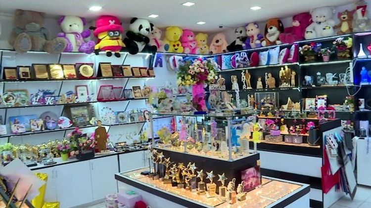 Mağazadan oğurluq edən keçmiş məhkum tutuldu 