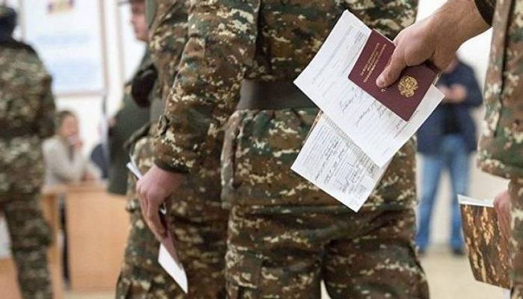 Ermənistanda görünməmiş biabırçılıq: hərbi çağırışdan yayınmaq üçün...