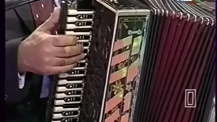 Tanınmış qarmon ifaçısı vəfat etdi