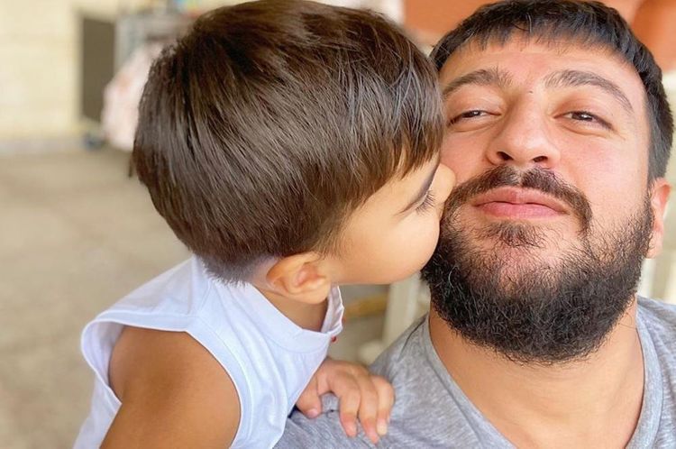 "Sərbəst yaşa və dəyişikliklərdən qorxma" - Əməkdar artist - FOTOLAR