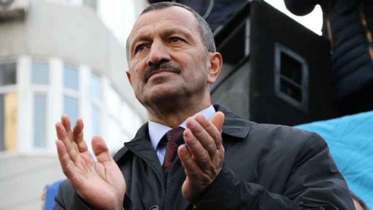 Ombudsman Tofiq Yaqubluya baş çəkib