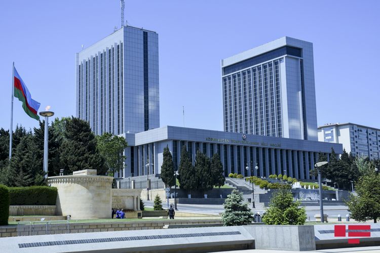 Yeni cinayət məsuliyyəti müəyyənləşir: saxta məcburi nişanlar...