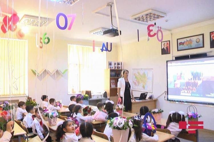 Azərbaycanda yeni tədris ili başladı
