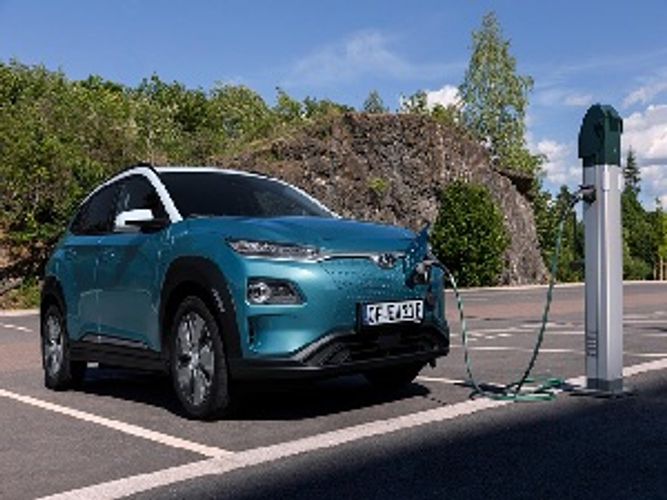 Elektromobillər üçün akkumulyatorlar TƏKMİLLƏŞDİRİLİR