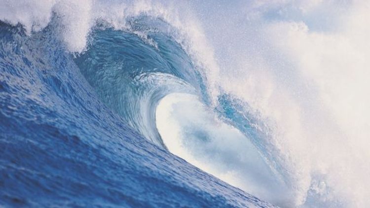 Dənizdə dalğanın hündürlüyü 2,7 metrə çatıb - FAKTİKİ HAVA