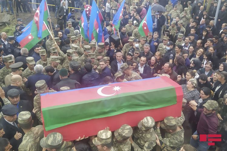 Şəhidimiz dəfn edilib - FOTO - YENİLƏNİB