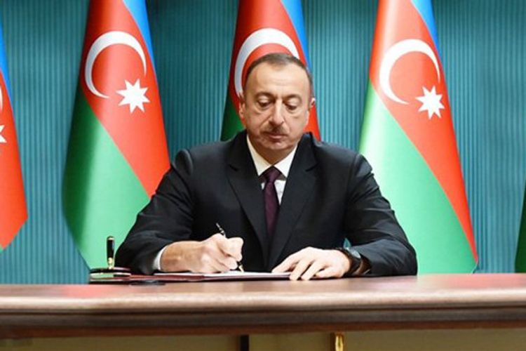 Komendant saatının DETALLARI: saat 21.00-dan saat 06:00-dək...