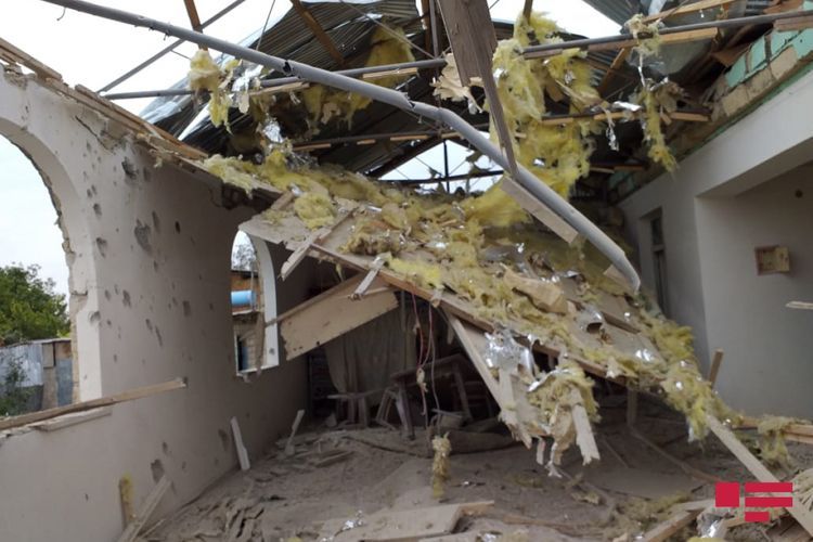 Ermənilər Ağdamda yaşayış məntəqəsini atəşə tutub - FOTO