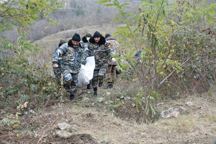 Ermənistana daha 3 hərbçinin meyitinin qalıqları verildi