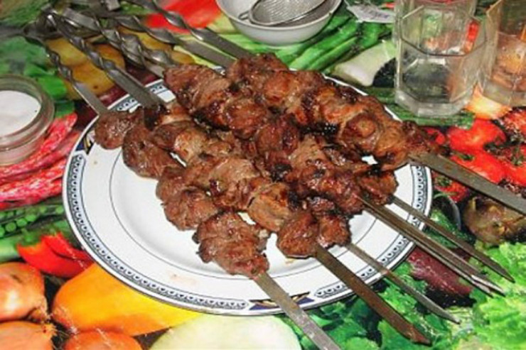 Bu şəhərdə kabab bişirmək QADAĞAN EDİLDİ 