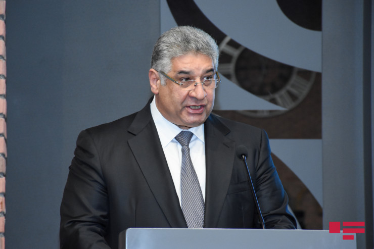 Azad Rəhimov, gənclər və idman naziri