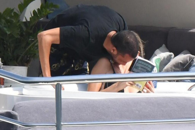 Məşhur cütlük Bodrumda belə görüntüləndi – FOTO 