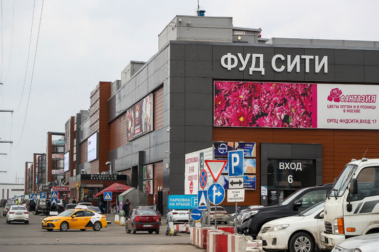 Qubalı milyarderin bazarında  azərbaycanlının meyiti   tapıldı