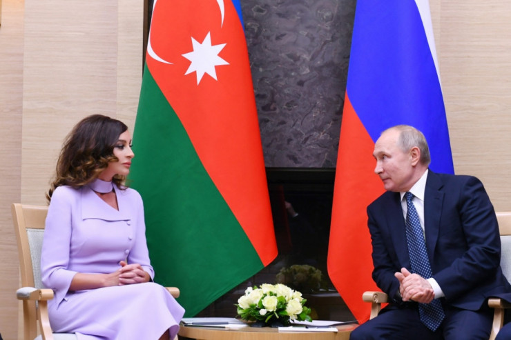 Mehriban Əliyeva, Vladimir Putin