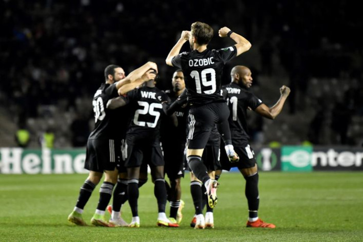 “Qarabağ”dan tarixi uğur