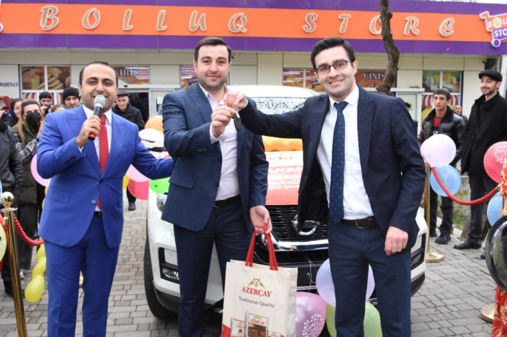 “Azerçay”ın keçirdiyi lotereyanın qaliblərinə avtomobil təqdim olundu -  FOTO 
