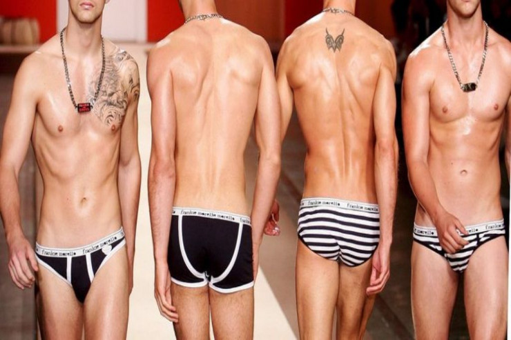 Məşhur müğənninin  500 minlik alt paltarı   oğurlandı