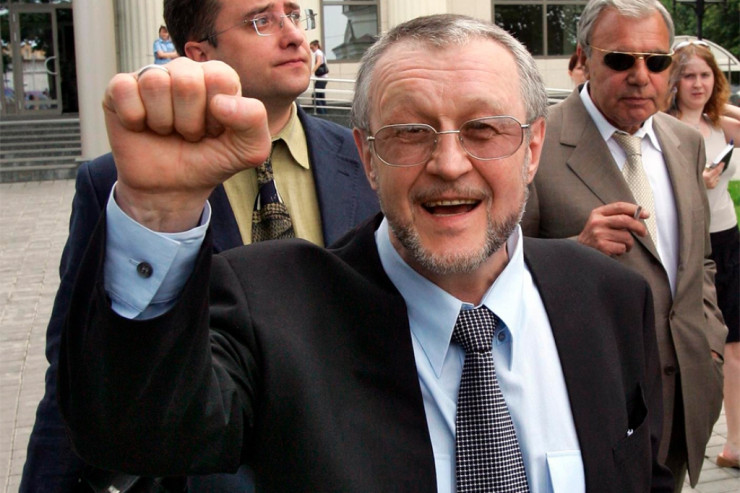 “Qanuni oğru”  “Eurovision” qalibinə   nəyi öyrətməyə çalışıb?