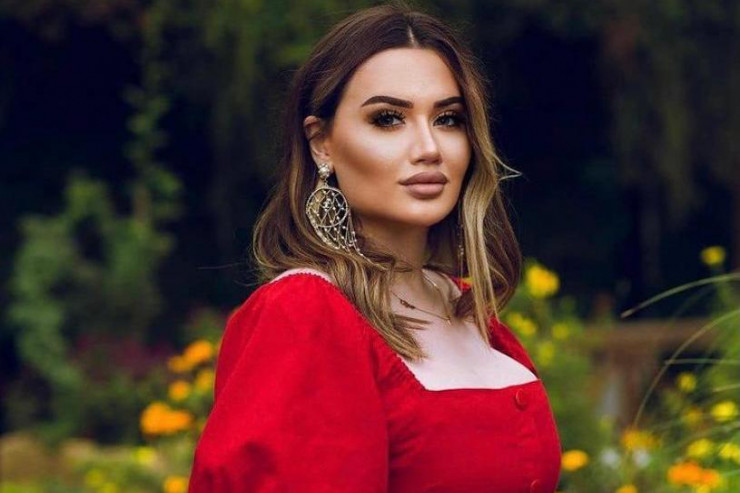 Lift İdarəsinin keçmiş müdirinin qızından YENİ XƏBƏR  -FOTO 