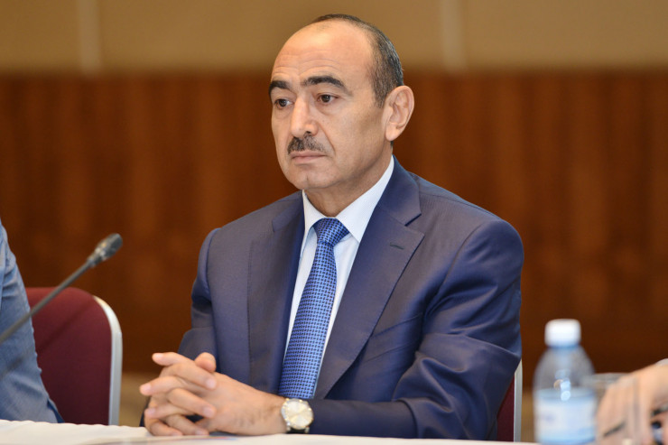 Nazir Əli Həsənovun qaynını işdən çıxartdı
