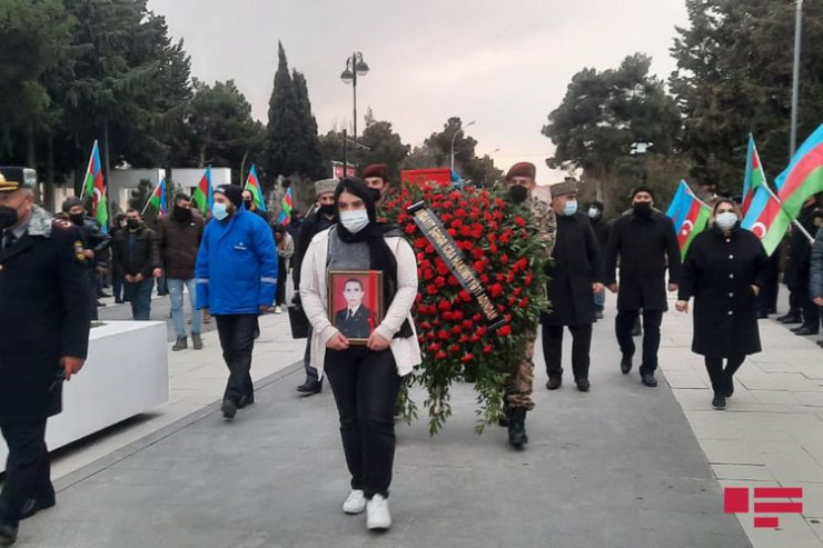 Şəhid hərbçi Rəcəb Qulamovun dəfn mərasimi
