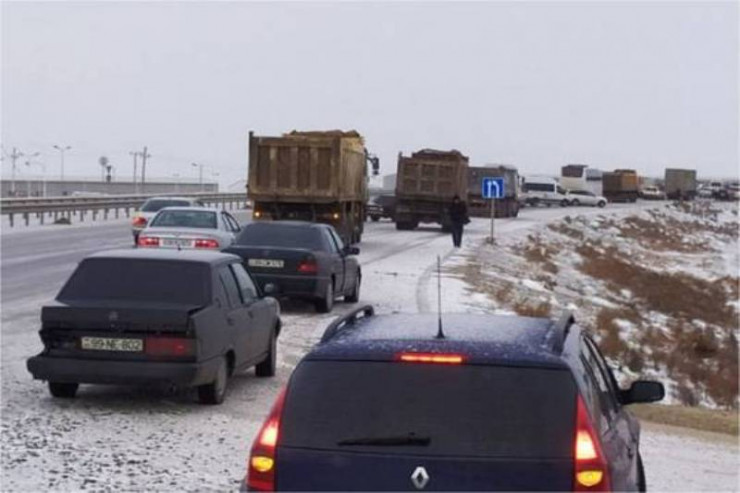 Bu yollar buz bağlayıb - Yol polisi AÇIQLADI 