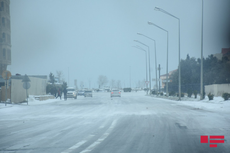 Hazırda Bakıda havanın temperaturu 6 dərəcə şaxtadır.