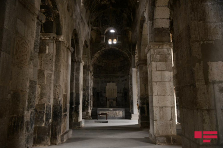 “Ağoğlan” məbədi