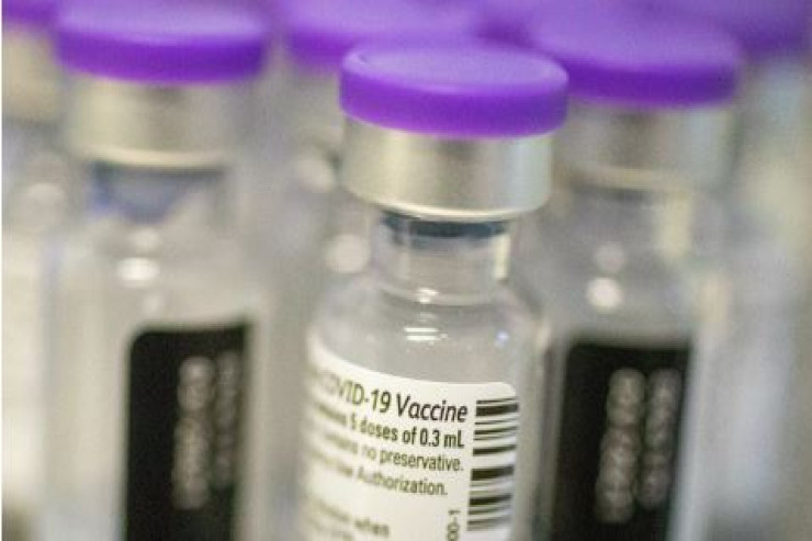 “Pfizer” peyvəndi vurulan həkimi qıcolma tutdu - SƏBƏB 
