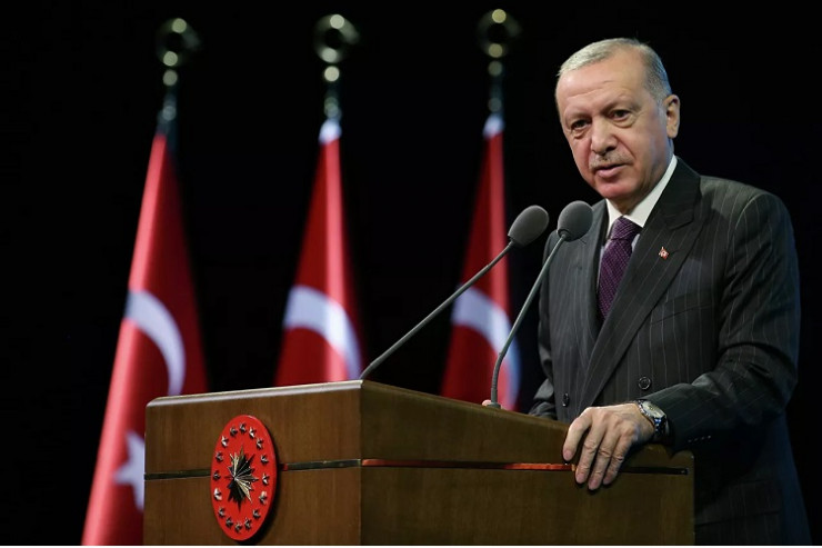 Ərdoğandan "WhatsApp"-la bağlı sərt sözlər: "Boyun əyməyəcəyik"