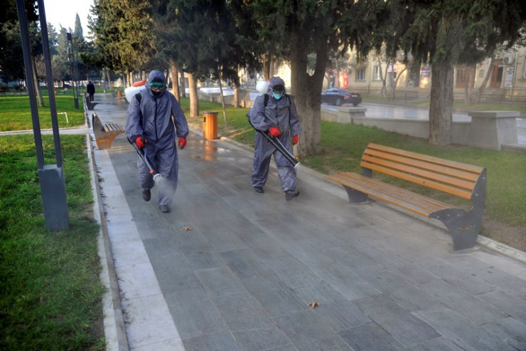 Paytaxt küçələri yenidən dezinfeksiya edildi - FOTO