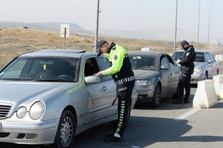 4000-dən çox maşın postlardan qaytarılıb - DİN 