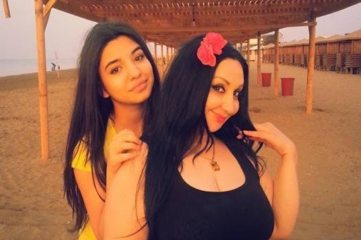 "Qızım ailə qurmaq istəmir, müğənni olmaq istəyirdi" - Xalq artisti  