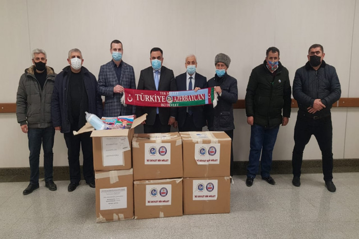 Türkiyədən qardaş yardımı:  “Yeni Klinika”ya təqdim olundu - FOTO 