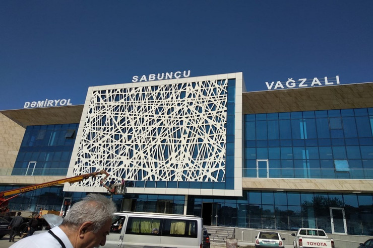 Sabunçu vağzalında xüsusi  ƏMƏLİYYAT:  avtomat tapıldı- FOTO  
