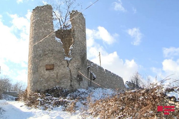 Azad olunmuş ərazilərdə dünya əhəmiyyətli memarlıq və arxeoloji abidələrin SAYI 