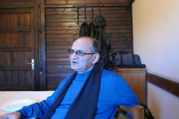 Tanınmış jurnalist vəfat etdi