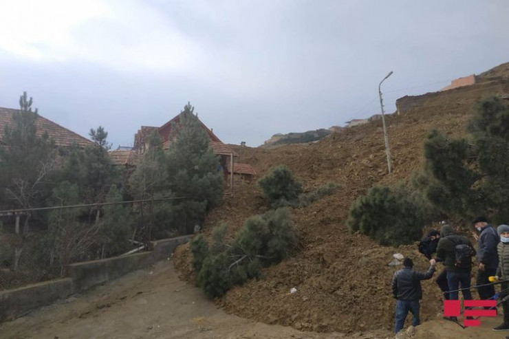 Badamdarda sürüşmə təhlükəsi davam edir - RƏSMİ 