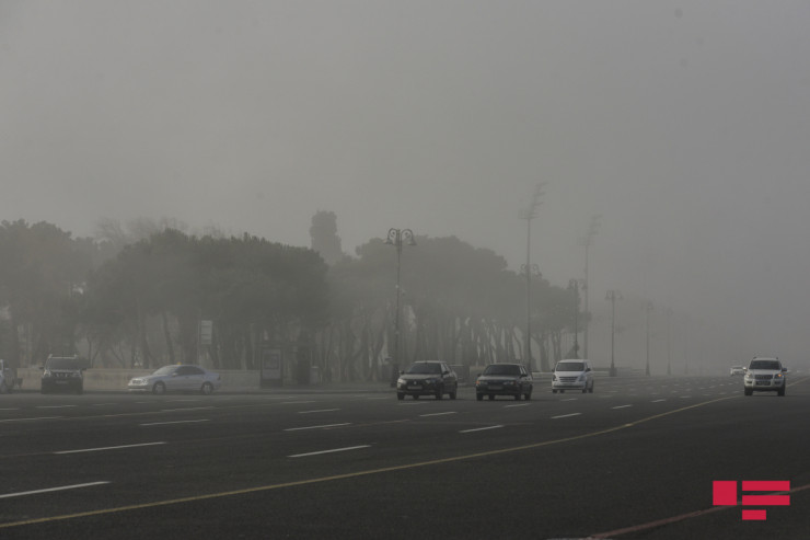 Bakını toz dumanı bürüyüb - 2 gün ... 