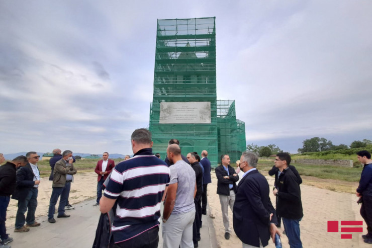 Xarici diplomatlar Şuşada Qazançı kilsəsində -  FOTO 