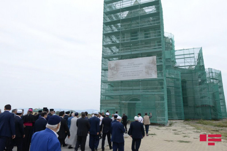 Dini konfessiyaların rəhbərləri Şuşada Qazançı kilsəsində