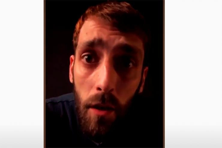 “Açıq-saçıq geyinənləri zorlayın" deyən rejissor üzr istədi - VİDEO 