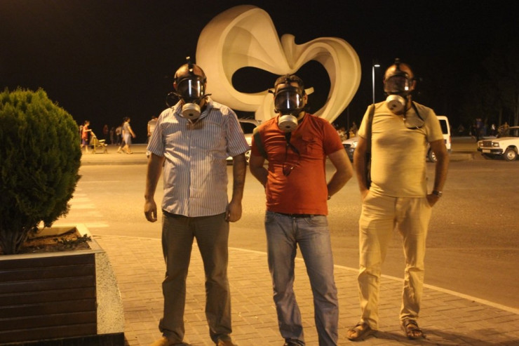 Sumqayıtı bürüyən PİS QOXU  ilə bağlı RƏSMİ AÇIQLAMALAR 