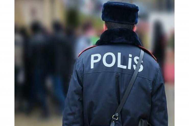 Polisi döyən deputatı hansı cəza gözləyir?